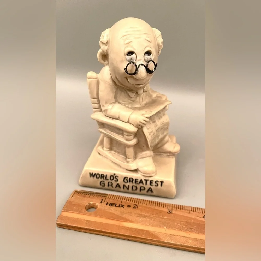 Vintage Russ Berrie World’s Greatest Grandpa Figurine 5”Unbreakable Statue